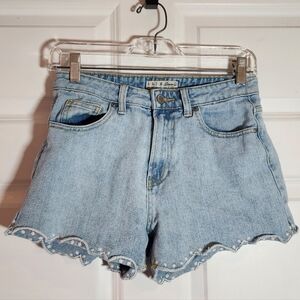 Denim & Co Women's Blue Denim Shorts Scallop Trim US 2